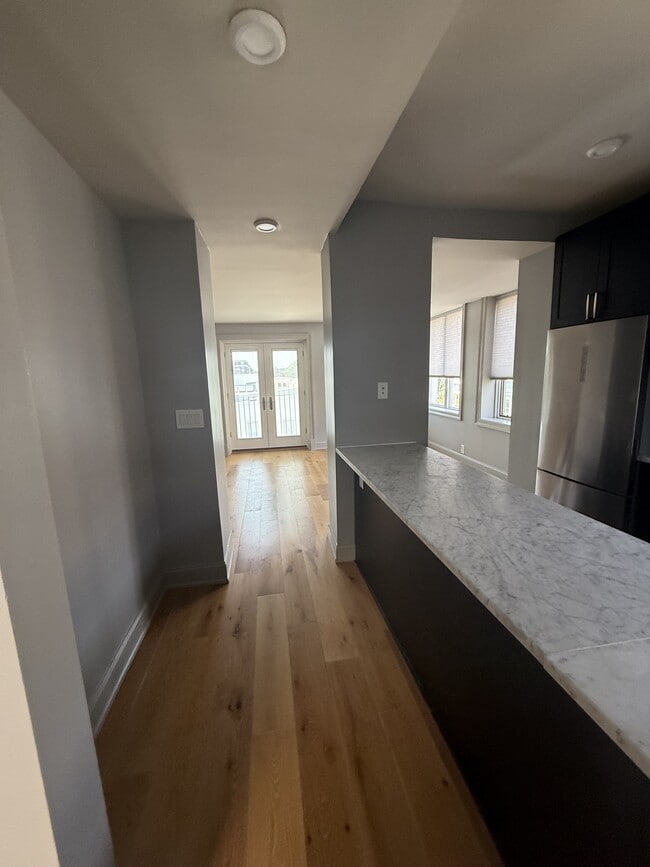 Photo - 2100 Newport Pl NW