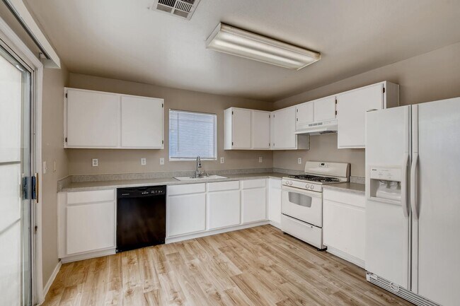 Photo - BEAUTIFUL 1 Story, 3 Bedroom 2 Bath Home Near Centennial Hills