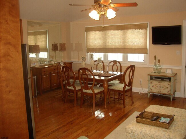 25 N Jefferson Ave Unit C