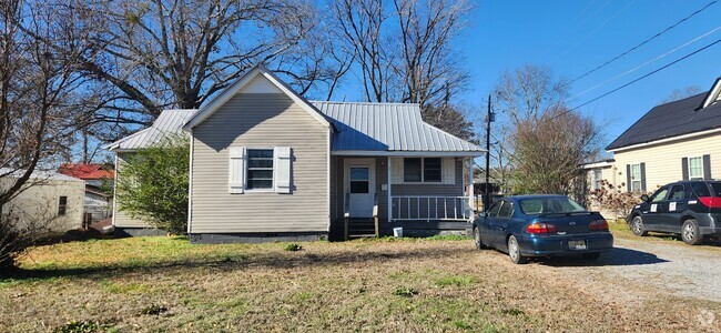 Building Photo - 5 N 28th St Rental