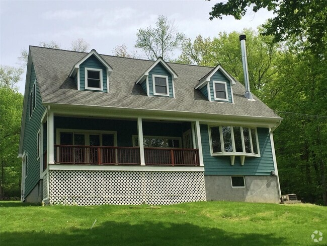 Building Photo - 2130 Hunterbrook Rd Rental