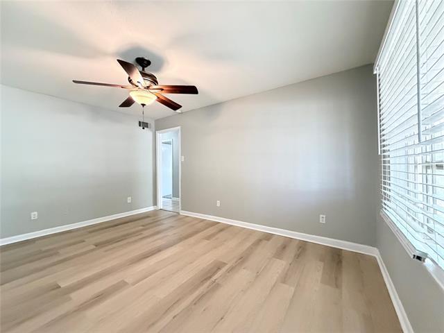 Photo - 619 Midvale Dr