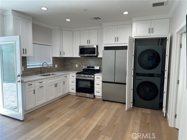 Building Photo - 6858 Amestoy Ave Rental