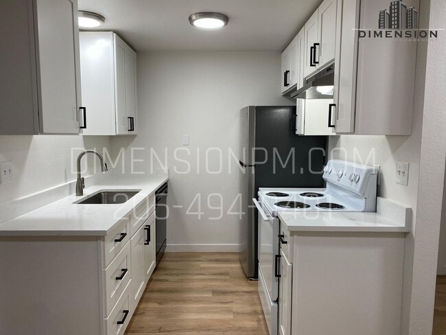 Photo - Drexel ll Apartments