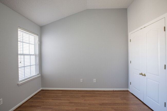 Building Photo - Bartram Village