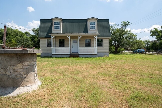 Photo - 13902 FM 812