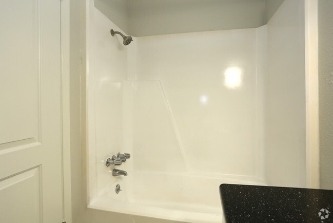 1BR-1BA Bathroom