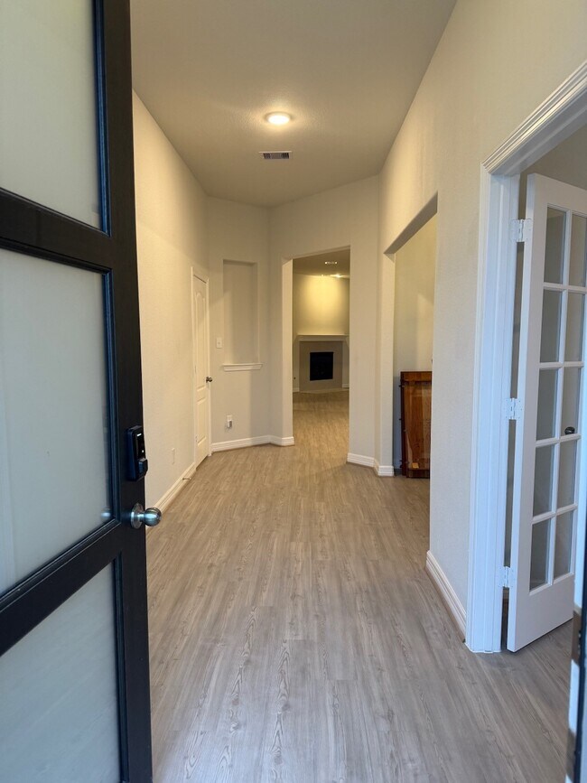 Photo - 15034 Baikal Teal Ter