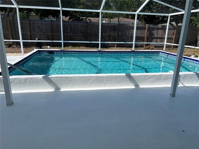 Photo - 6690 17th St N