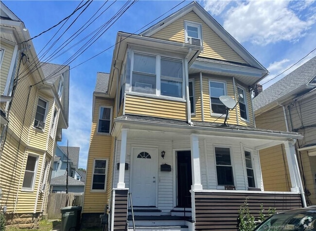Building Photo - 114 Denver Ave Unit 1 Rental