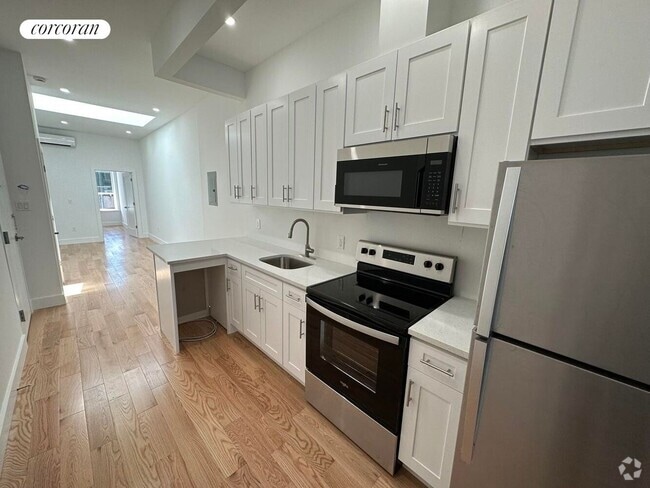 Building Photo - 422 Himrod St Rental