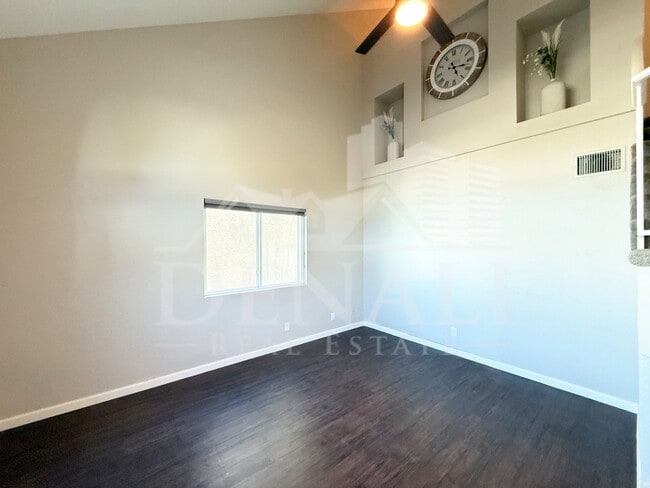 Photo - 1114 S Surfside Dr