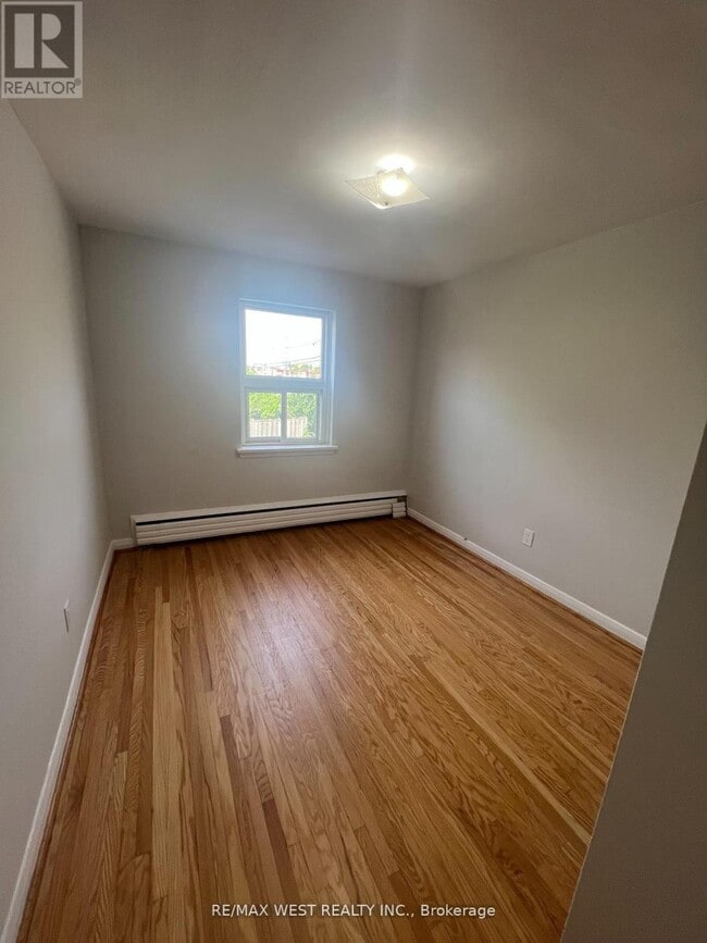 Photo - 251 Pannahill Rd Unité 2