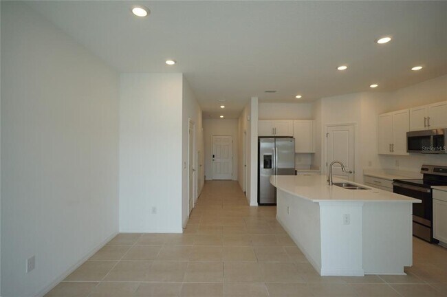 Photo - 2407 Paravane Wy