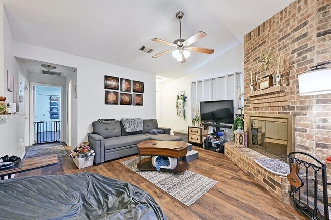 Photo - 2503 Howellwood Wy