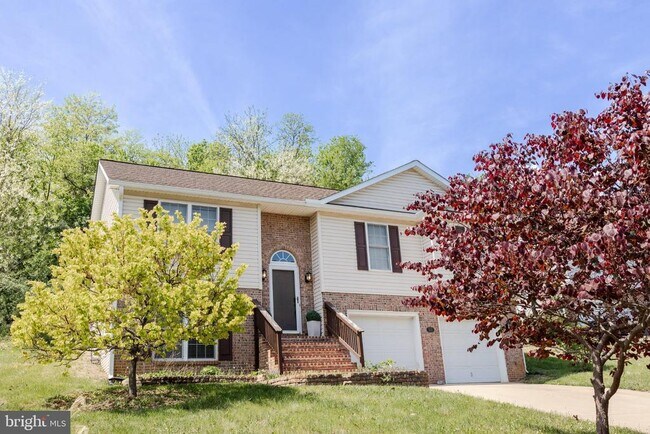 Photo - 103 Mummert Cir