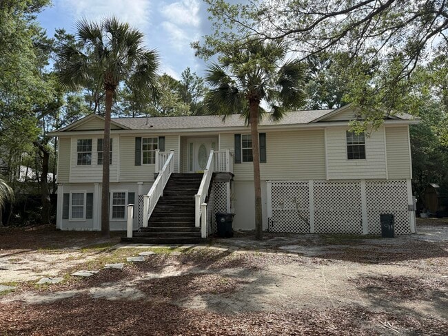Building Photo - 72 Pisces Dr