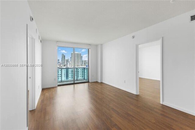 Photo - 333 NE 24th St Unit 333 NE 24th St # 1712