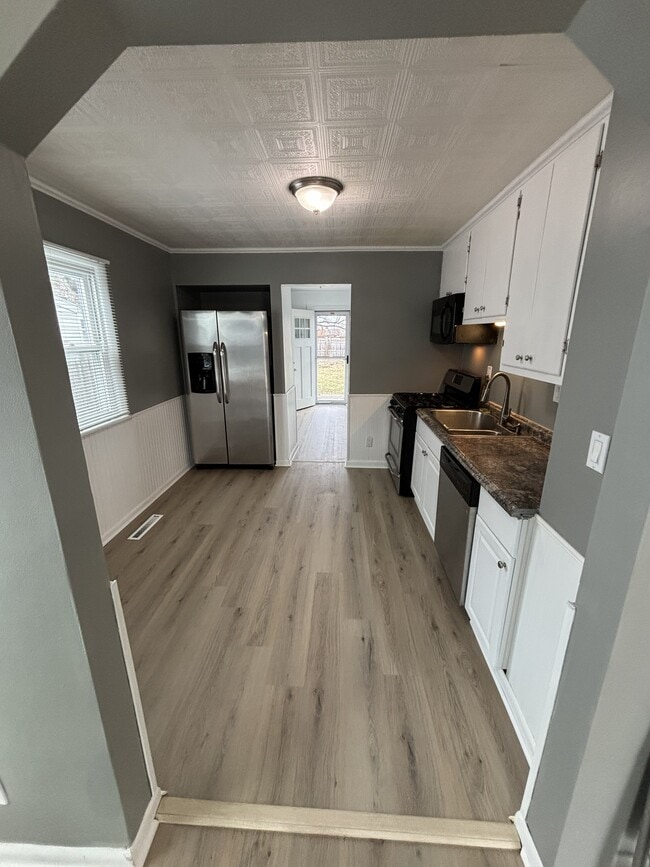 Photo - 19029 Victor St