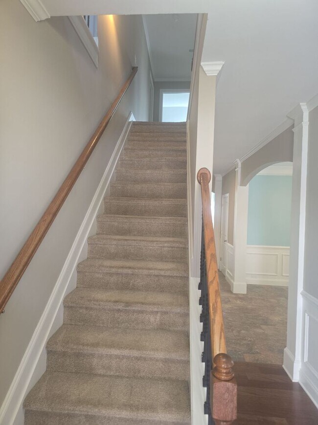 Photo - The Manors at White Knoll