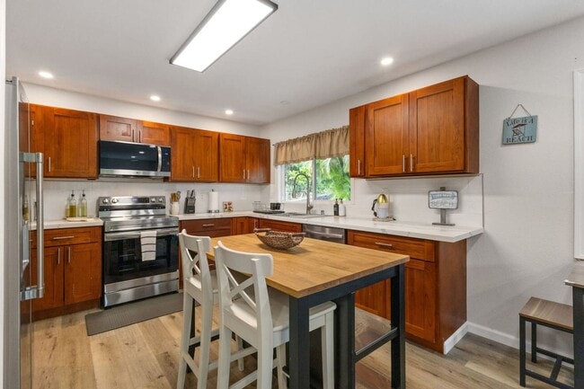 Photo - Heart of Ala Moana | W/D, AC, Free Parking