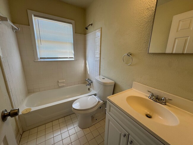 Photo - 5963 Peco Ln Unit 5963-A
