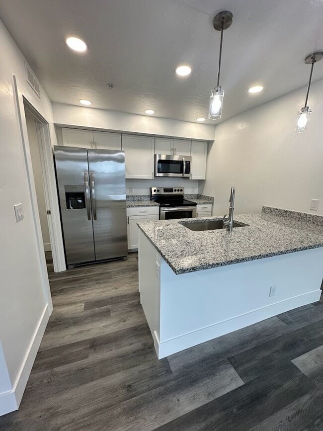 Photo - 1553 Clear Creek Dr Unit 201