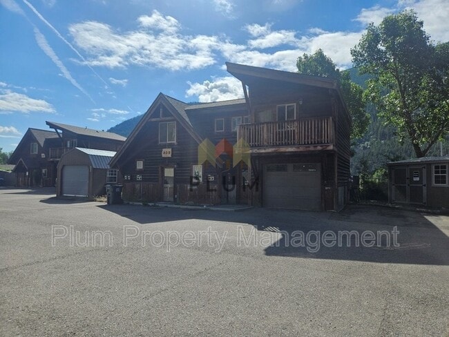 Photo - 131 Speedway Ave Unidad 2B