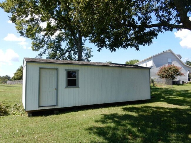 Photo - 502 Bloomfield Ct