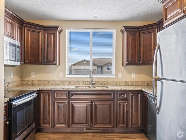 Building Photo - Beautiful Finishes in Newer Neighborhood Rental
