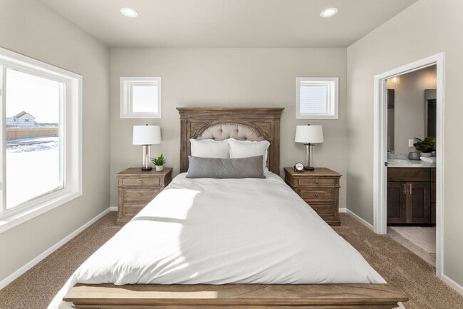 Photo - 4-bedroom, 3-bathroom West Fargo Single-Family Home w/ 2 Stall Garage