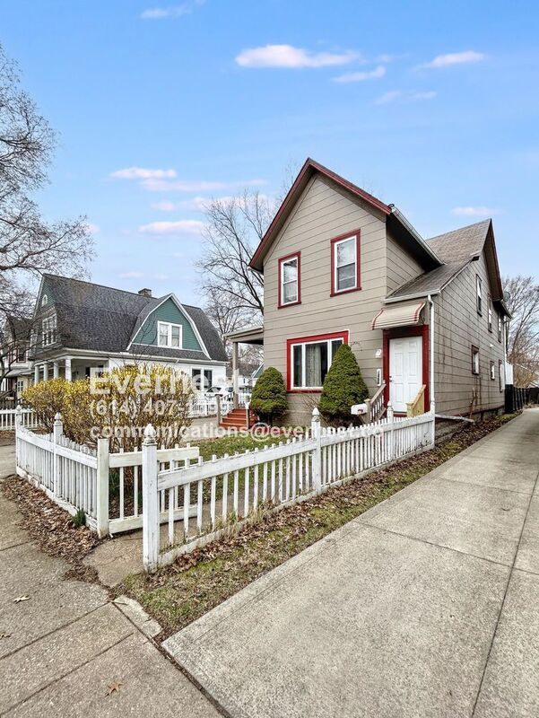 Photo - 1858 W 45th St Unit