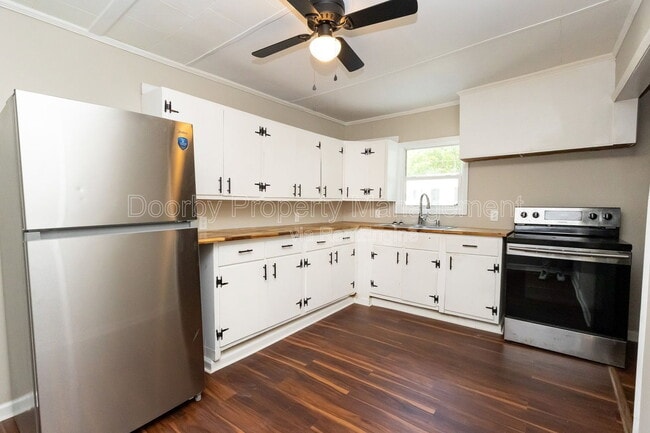 Photo - 207 Napier St