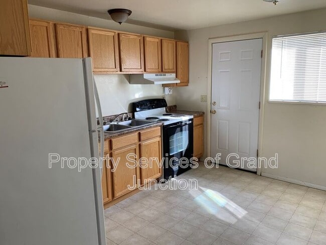 Photo - 2857 Elm Cir Unidad 26