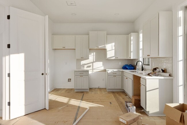 Photo - FOR RENT in SUGAR MILL POND!