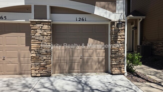 Photo - 1261 Carlyle Park Cir