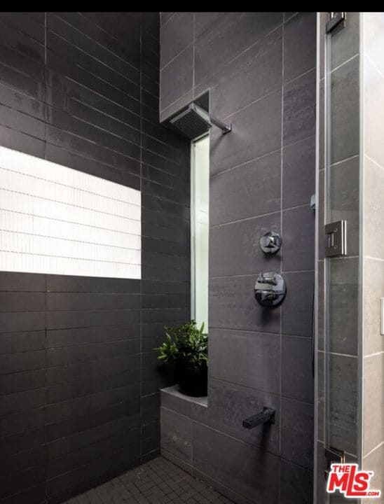 Photo - 351 Sunset Ave Unit 5