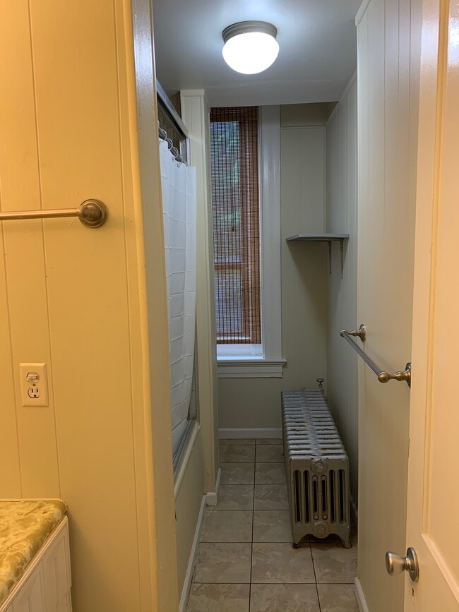 2325 Ohio Ave Unit 2