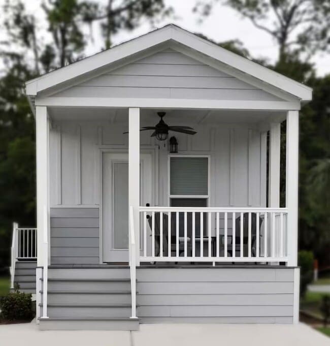 Photo - 29 Merry Men Dr