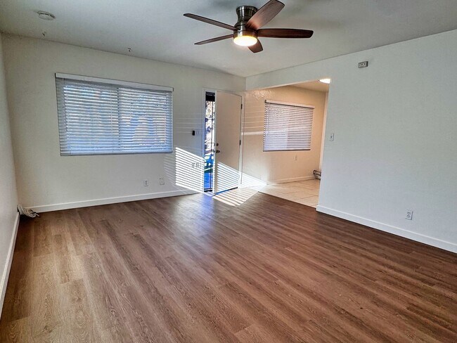 Photo - Two Bedroom condo in Pacific Beach