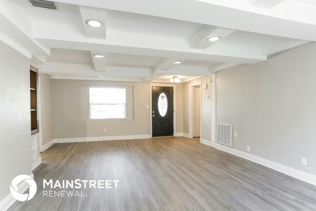 Photo - 701 Brookside Dr