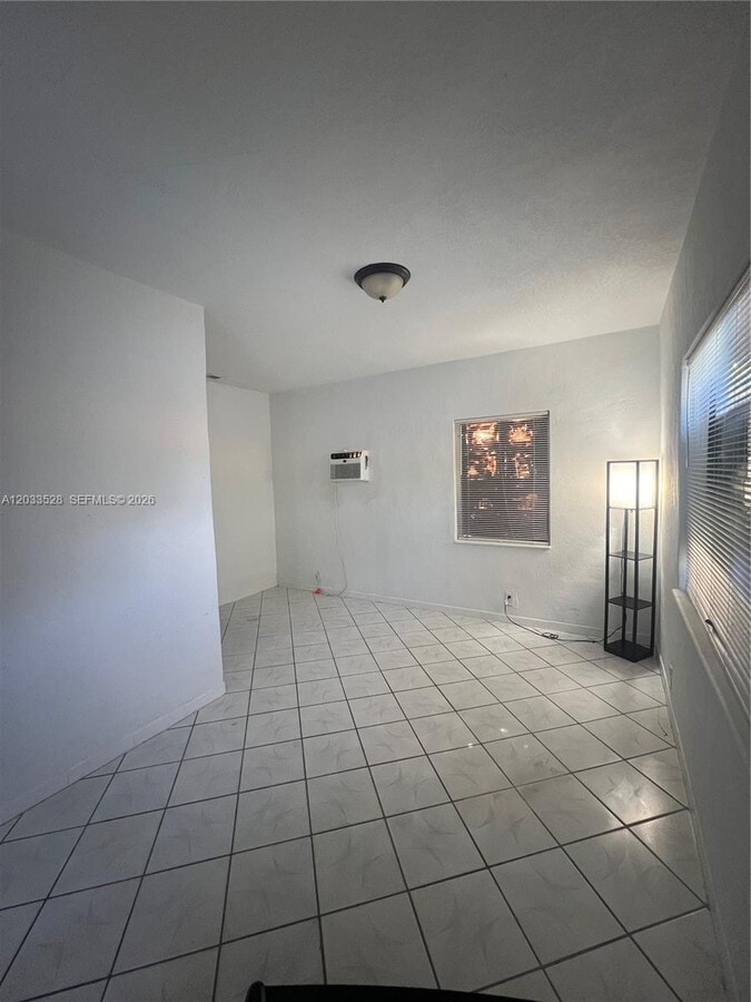 Photo - 1060 NW 116th St Unit 4