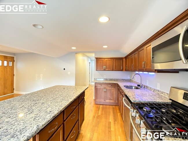Photo - 171A Lexington St