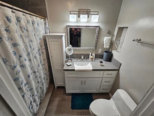 Photo - 2622 Torrey Pines Rd Unit F12