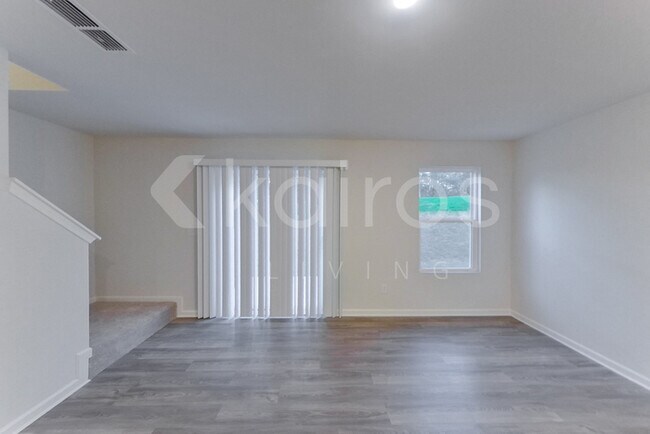 Photo - 306 Ironwood Ct