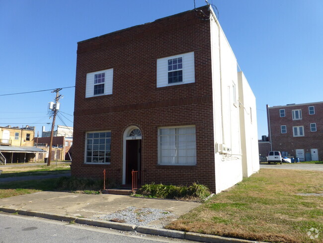 Building Photo - 308 Green St Unit D Rental