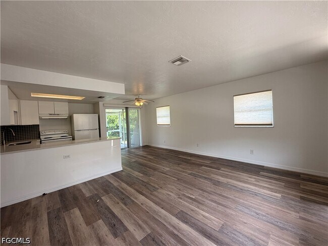 13426 Pine Needle Ln