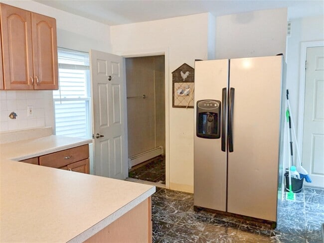 Building Photo - 741 Somerville Ave Unit #1 Rental