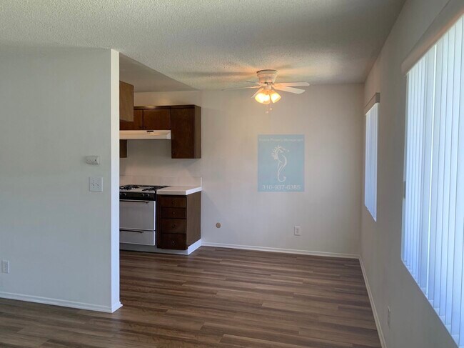 Photo - 25247 Bigelow Rd Unit 2