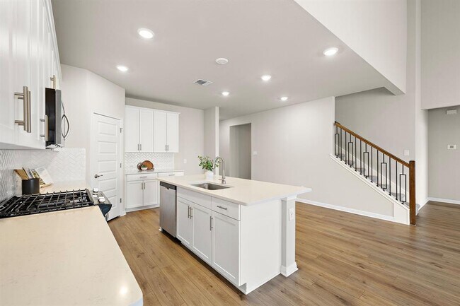 Building Photo - 106 Stellers Swoop Rental